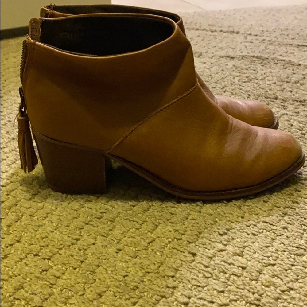 Toms Booties